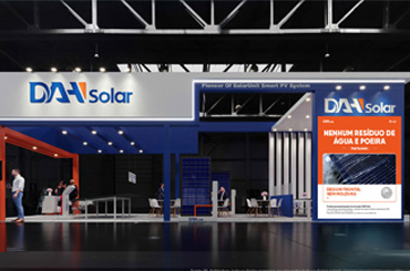 What are the most popular solar panels at the PV exhibition